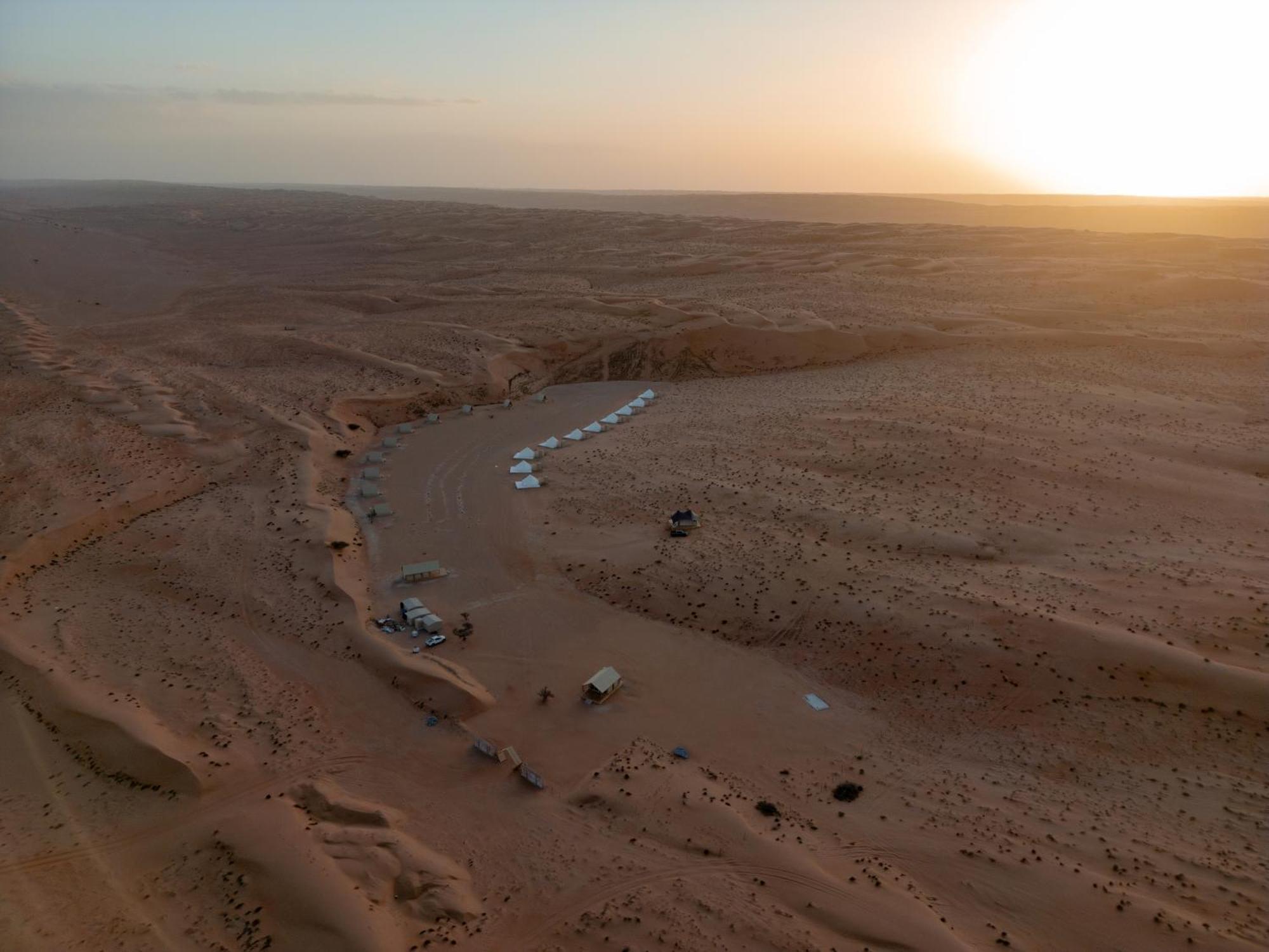 Adventurer Camp Hotel Al Wāşil Kültér fotó