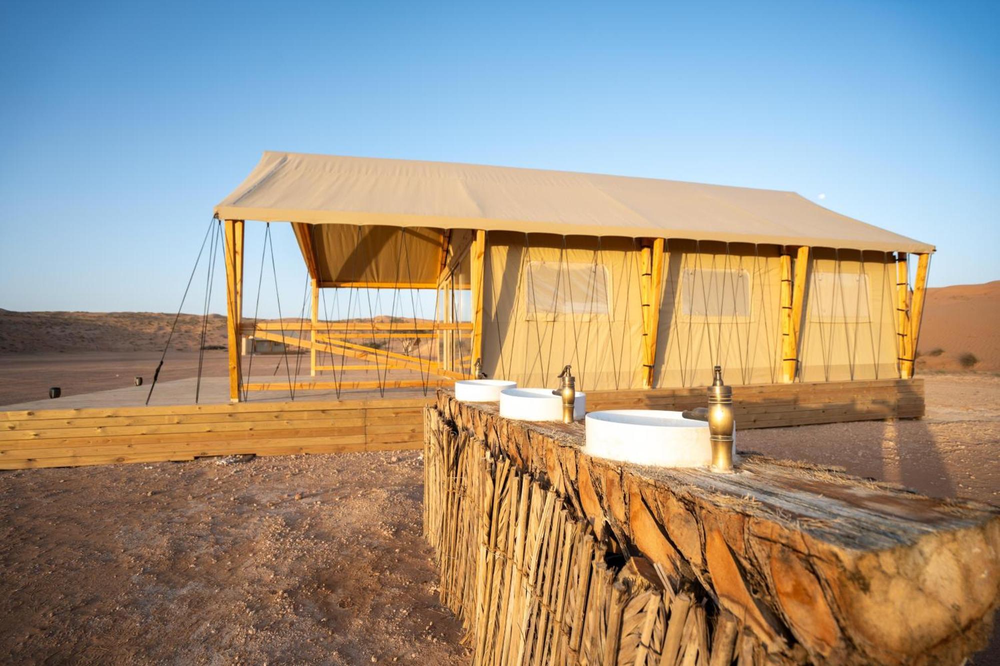 Adventurer Camp Hotel Al Wāşil Kültér fotó